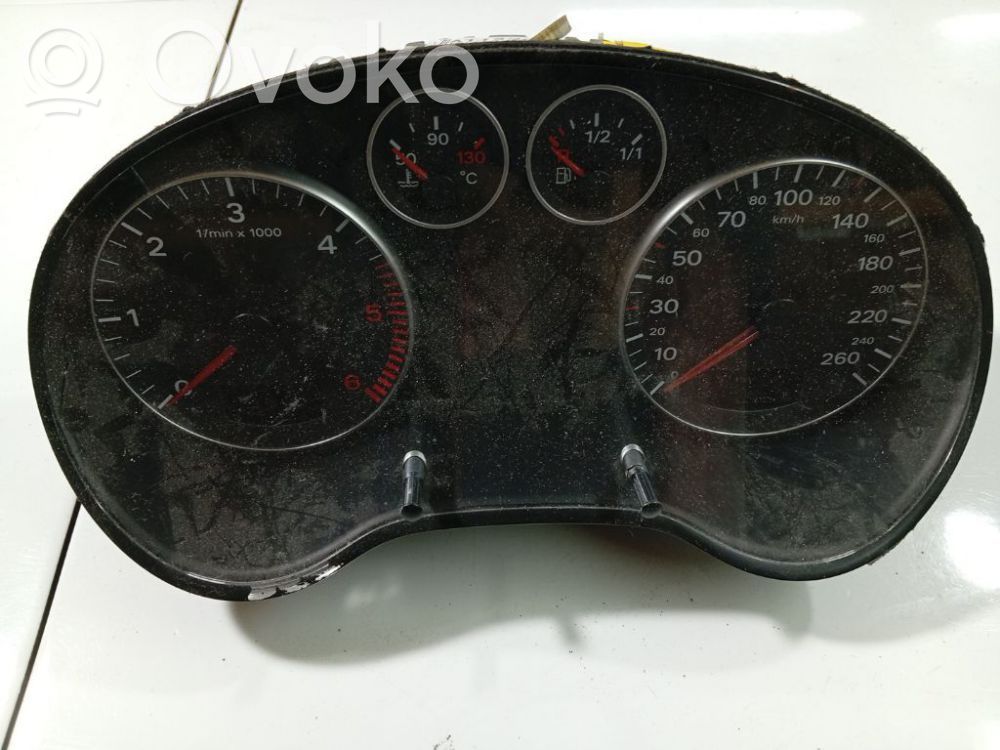 Audi A3 S3 8P Licznik / Prędkościomierz 
