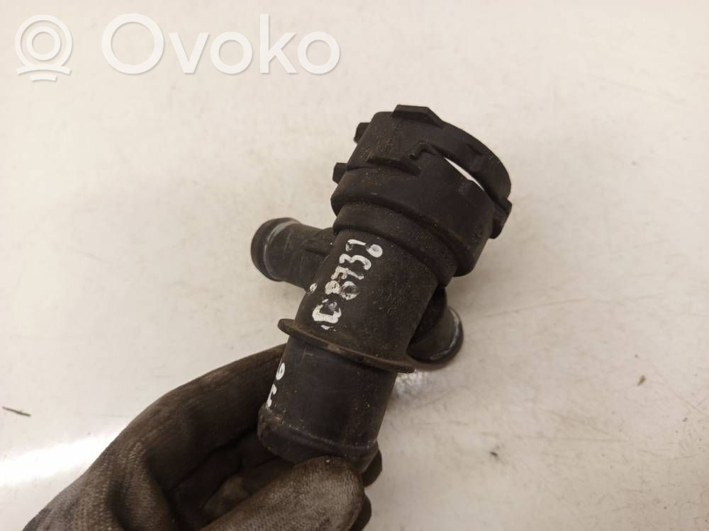 Audi A6 S6 C6 4F Conductă/furtun lichid de răcire motor 