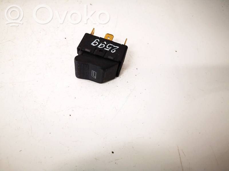 Audi A4 S4 B5 8D Przyciski szyb 