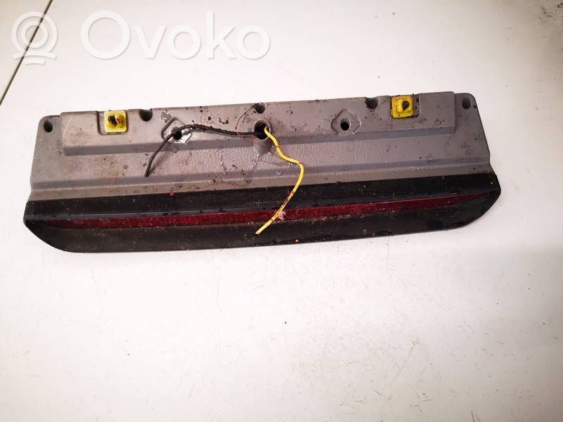 Subaru Forester SF Luce d’arresto centrale/supplementare
