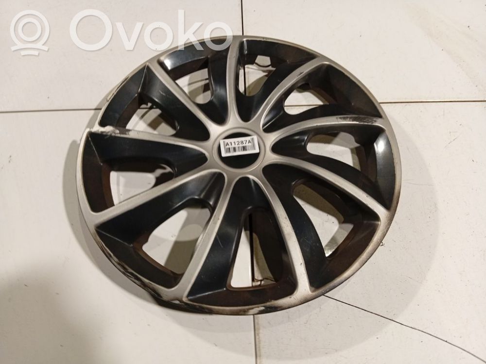 Skoda Fabia Mk2 (5J) R15-pölykapseli