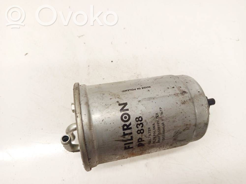 Volkswagen PASSAT B4 Kraftstofffilter 