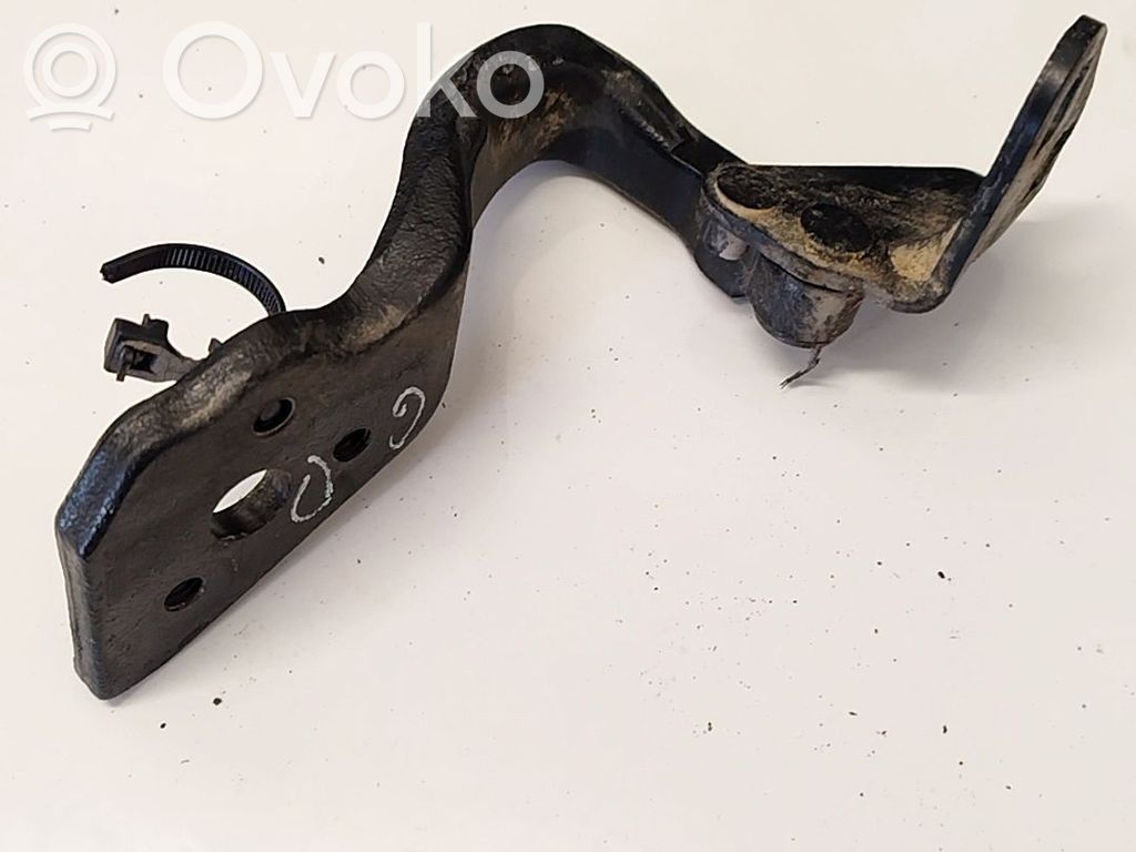 Jaguar XF Tailgate/trunk/boot hinge