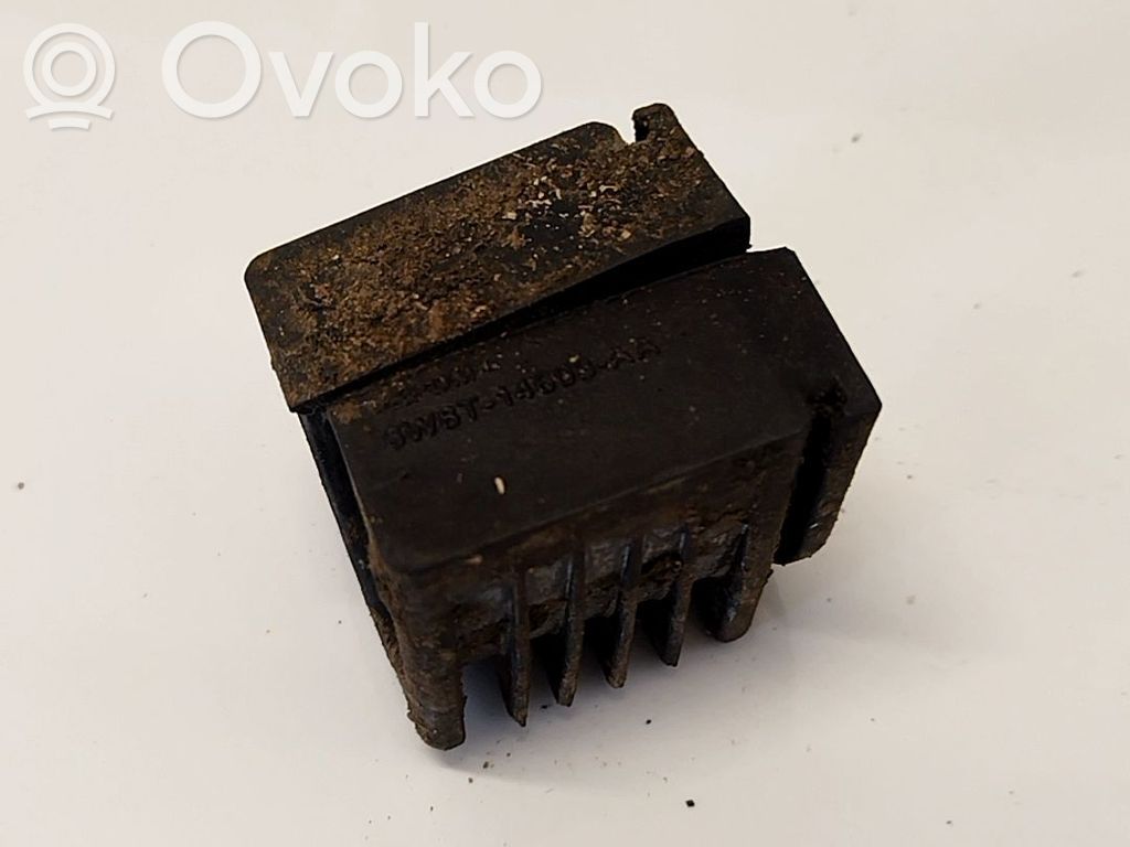 Altra parte esteriore   6W8T14603AA,6W8T14603AA,6W8T14603AA