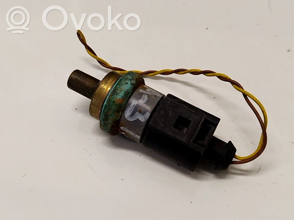 Volkswagen PASSAT B6 Senzor temperatură lichid răcire 