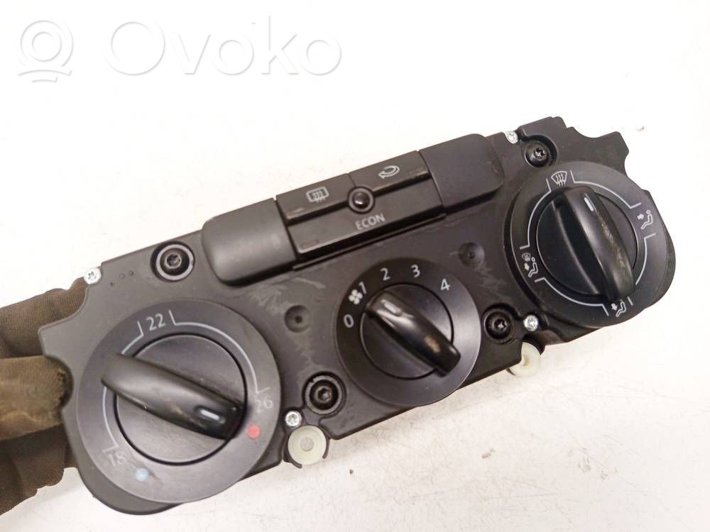 Volkswagen Jetta V Unitate control climatizare 