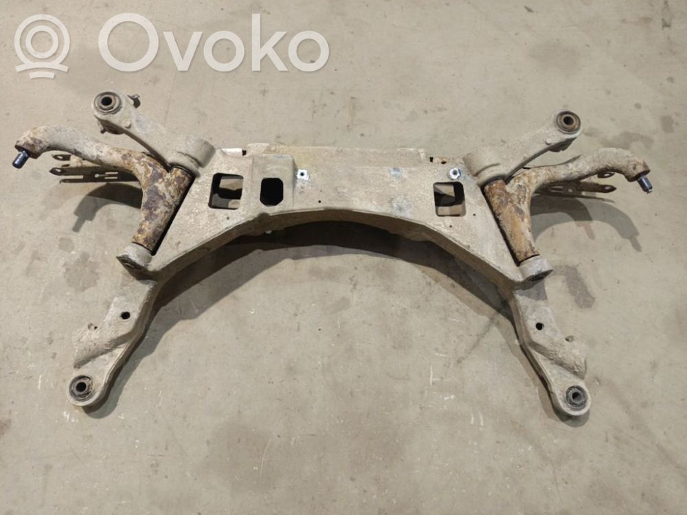 Volvo V70 Cadru auxiliar spate 