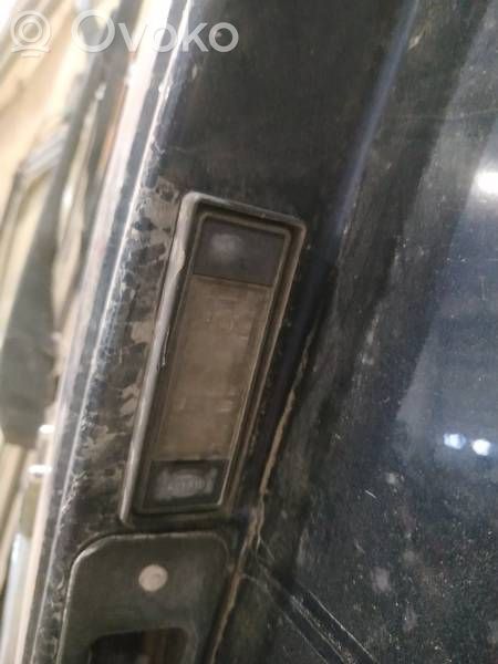 Éclairage de plaque d'immatriculation