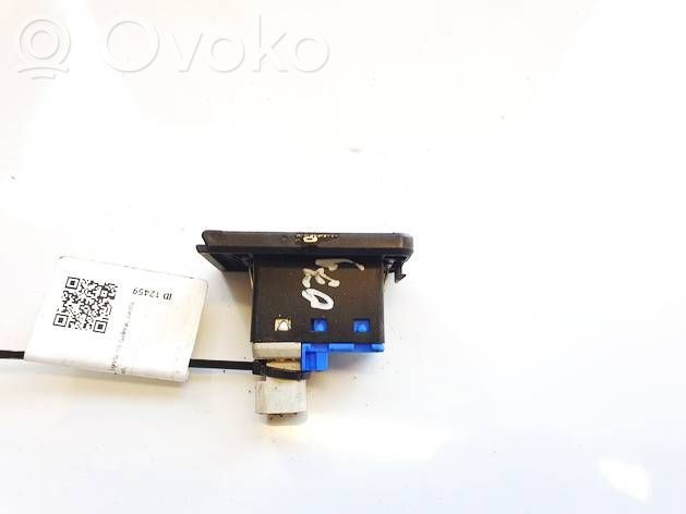 BMW 5 E60 E61 USB socket connector 