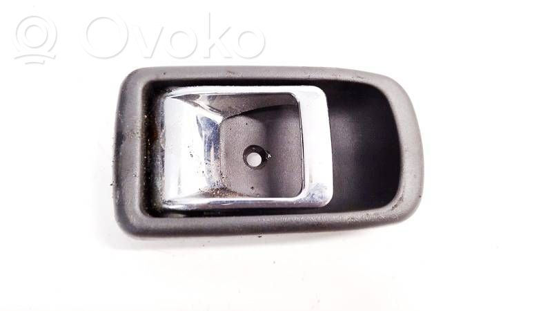 Daihatsu Sirion Manecilla interna puerta trasera 