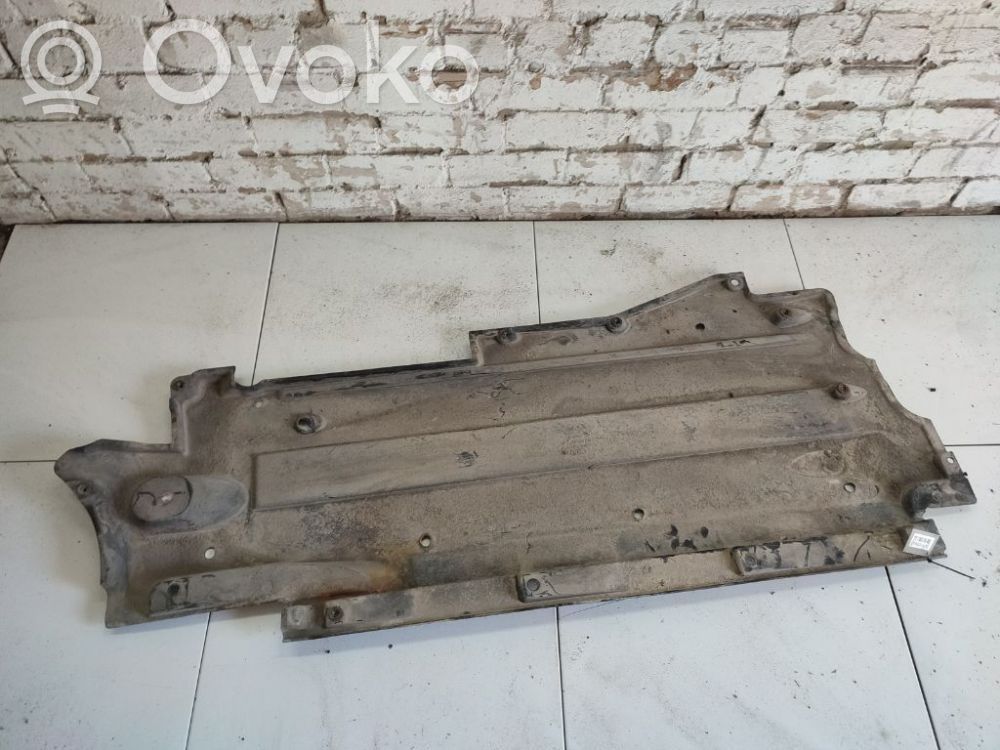 Placa protectora/protector antisalpicaduras motor   4F0825207D,4F0825207D,4F0825207D