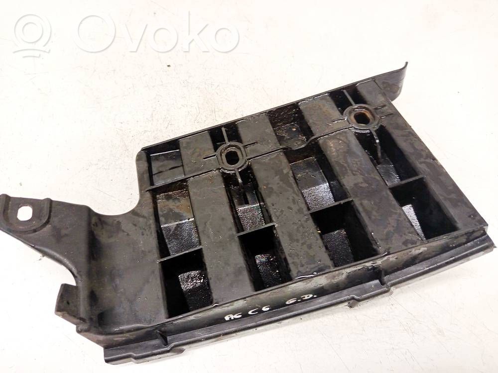 Takapuskurin kannake   4F5807898B,4F5807898B