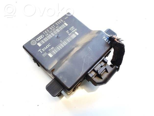 Audi A3 S3 8P Unité de commande module de porte 