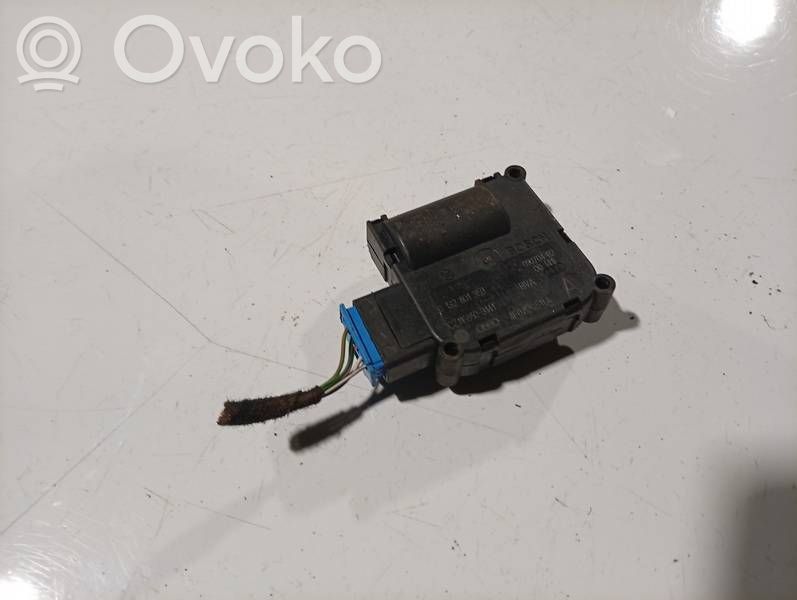 Audi A6 S6 C6 4F Motor/actuator clapetă aer 