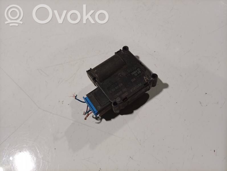Audi A6 S6 C6 4F Motor/actuator clapetă aer 