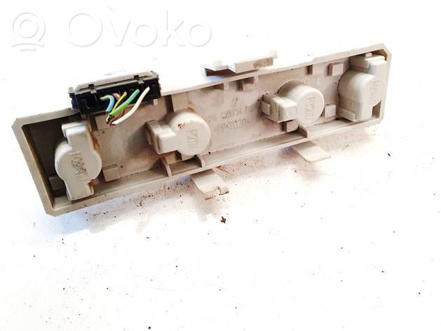 Skoda Octavia Mk2 (1Z) Portalampada fanale posteriore