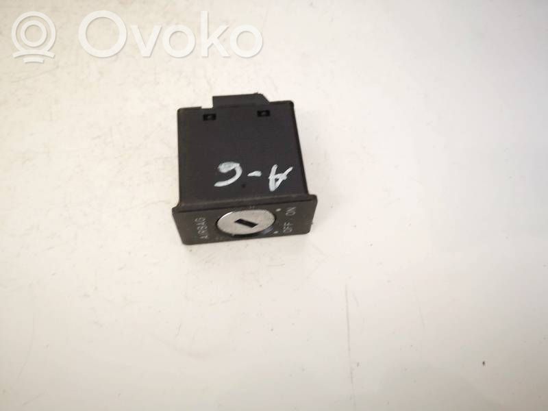Audi A4 S4 B6 8E 8H Wyłącznik poduszki powietrznej Airbag pasażera 