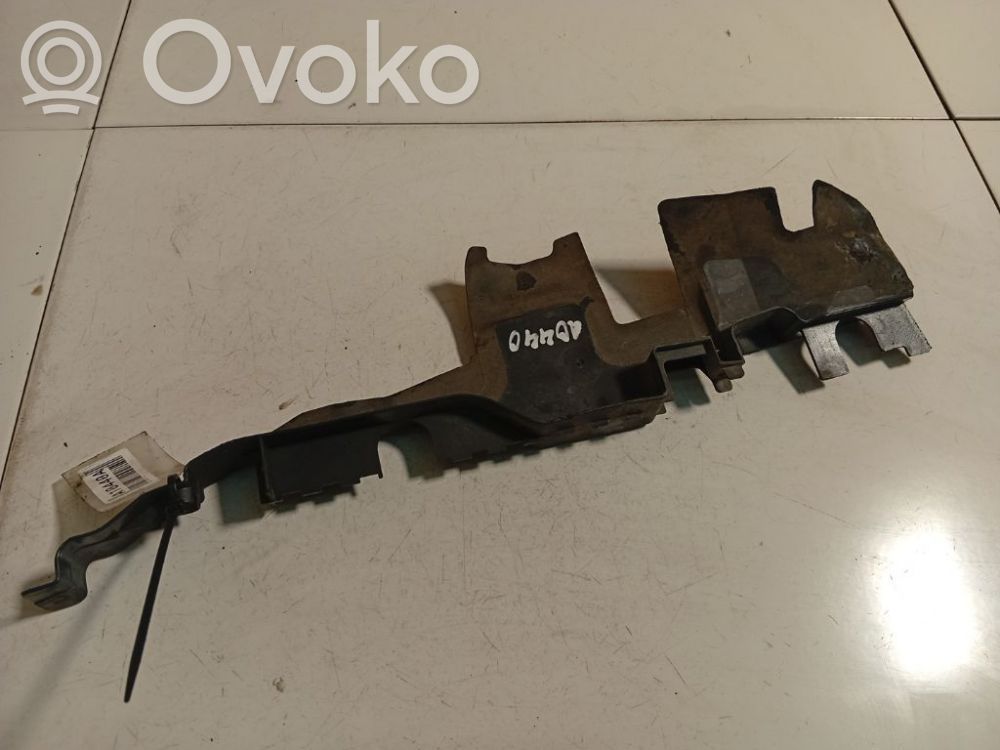 Audi A4 S4 B6 8E 8H Componentă admisie aer 