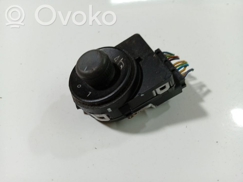 Opel Insignia A Interruttore specchietto retrovisore 