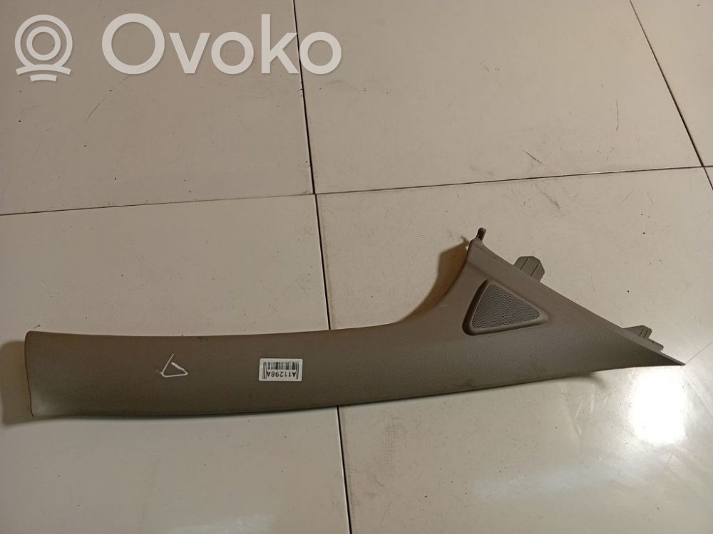 Toyota Yaris Rivestimento montante (C) 