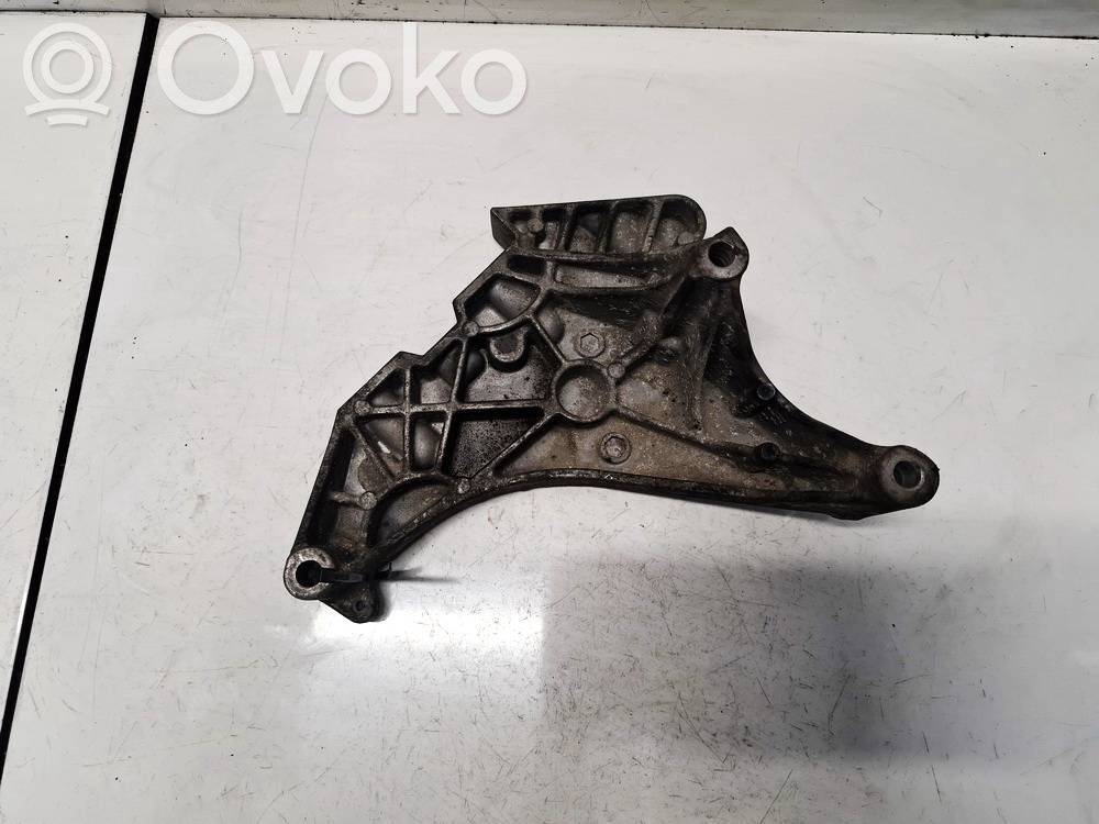 Skoda Octavia Mk2 (1Z) Supporto di montaggio del motore (usato) 