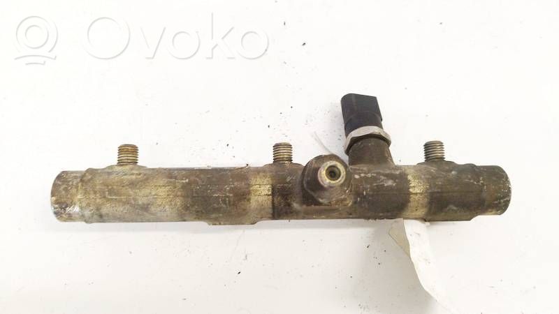 Audi A6 S6 C6 4F Polttoainepääputki