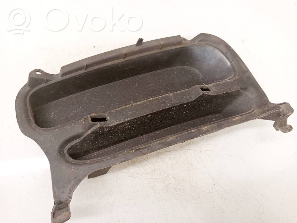 Toyota Avensis T250 Grilă inferioară bară față 