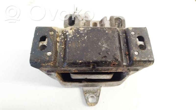 Volkswagen Golf IV Suport tampon motor 