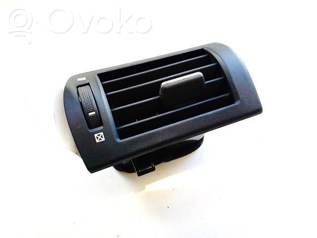 Lexus RX 330 - 350 - 400H Grilă ventilație/ramă laterală bord 