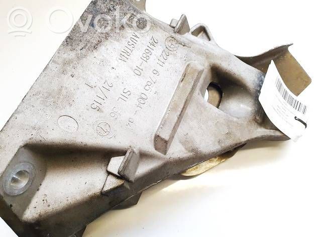 BMW 3 E90 E91 Engine mounting bracket 