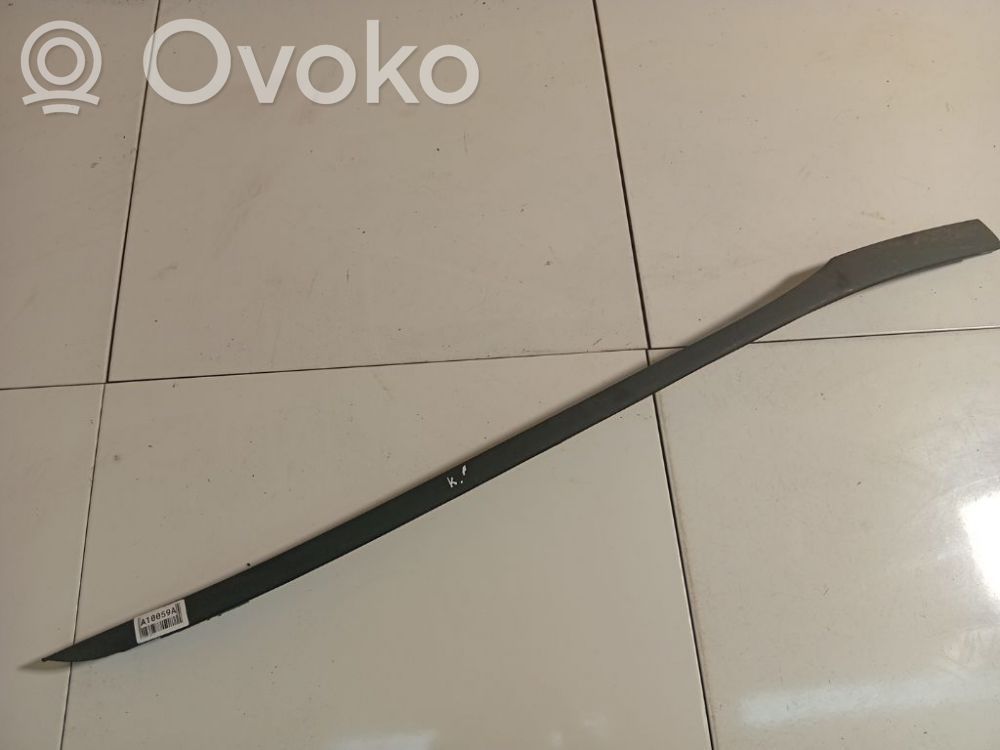 Opel Zafira A Rivestimento parabrezza 