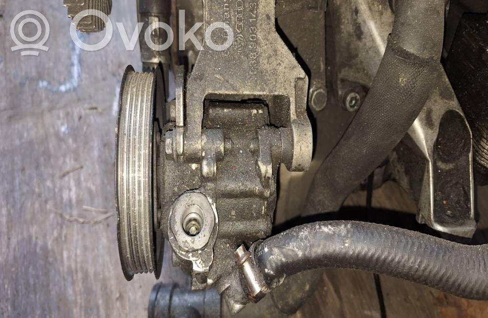 Audi A4 S4 B6 8E 8H Pompă servodirecție 