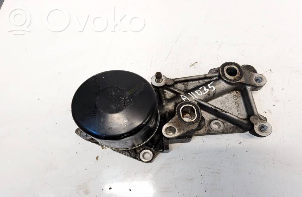 Mazda CX-7 Supporto di montaggio del filtro dell’olio 