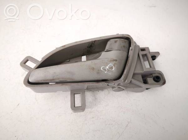 Manecilla interna puerta delantera   TM8R1,TM8R1