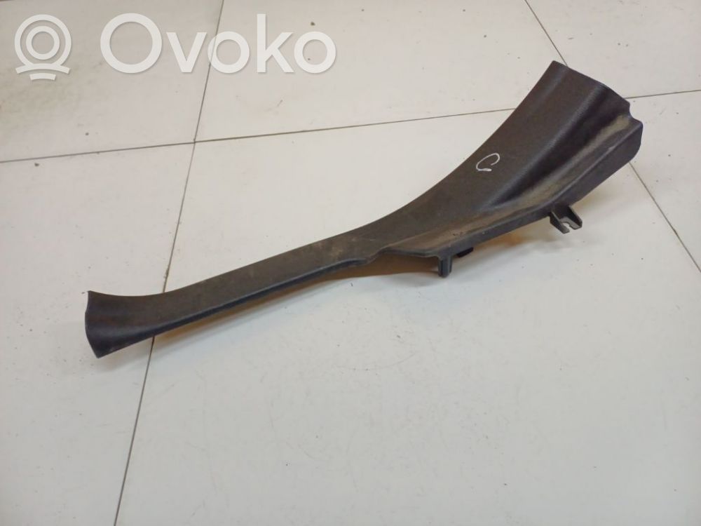 Nissan Terrano Capac prag spate 