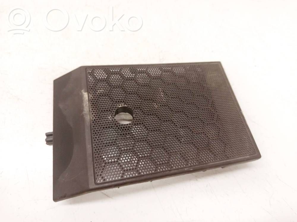 Cache enceinte centrale   13131967,13131967,331985437