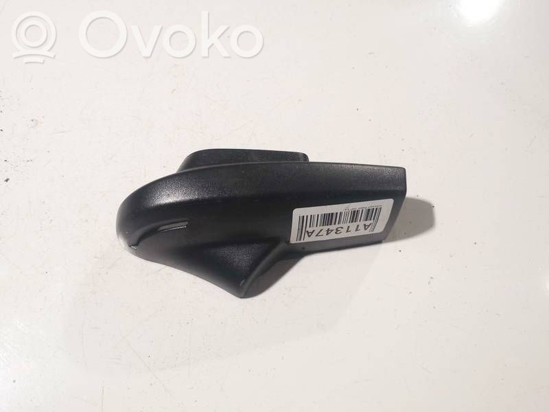 Volkswagen PASSAT B6 Alte piese de interior 