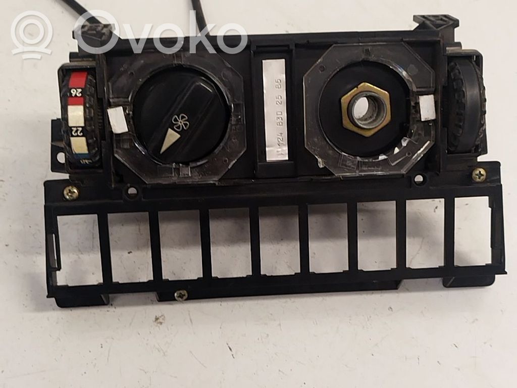 Mercedes-Benz E W124 Unitate control climatizare 