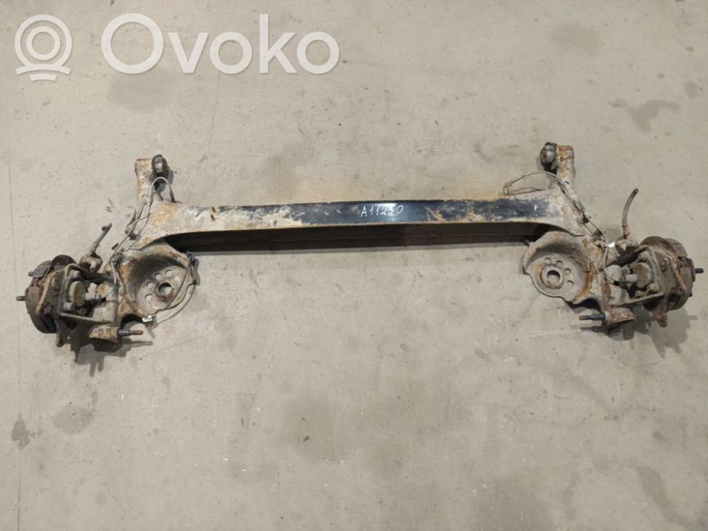 Toyota Yaris Cadru auxiliar spate