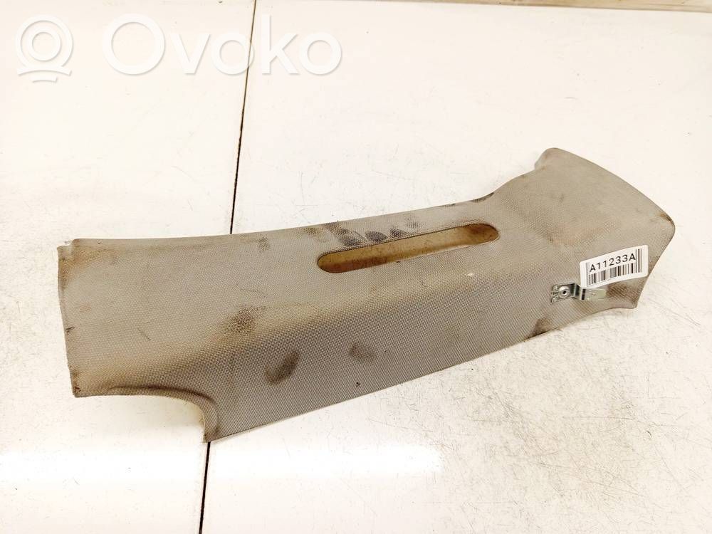 Mercedes-Benz C W203 Rivestimento montante (B) (superiore)