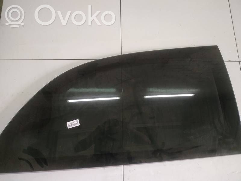 Chrysler Grand Voyager IV Geam lateral spate 