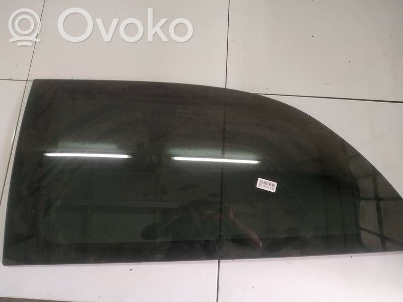 Chrysler Grand Voyager IV Geam lateral spate 