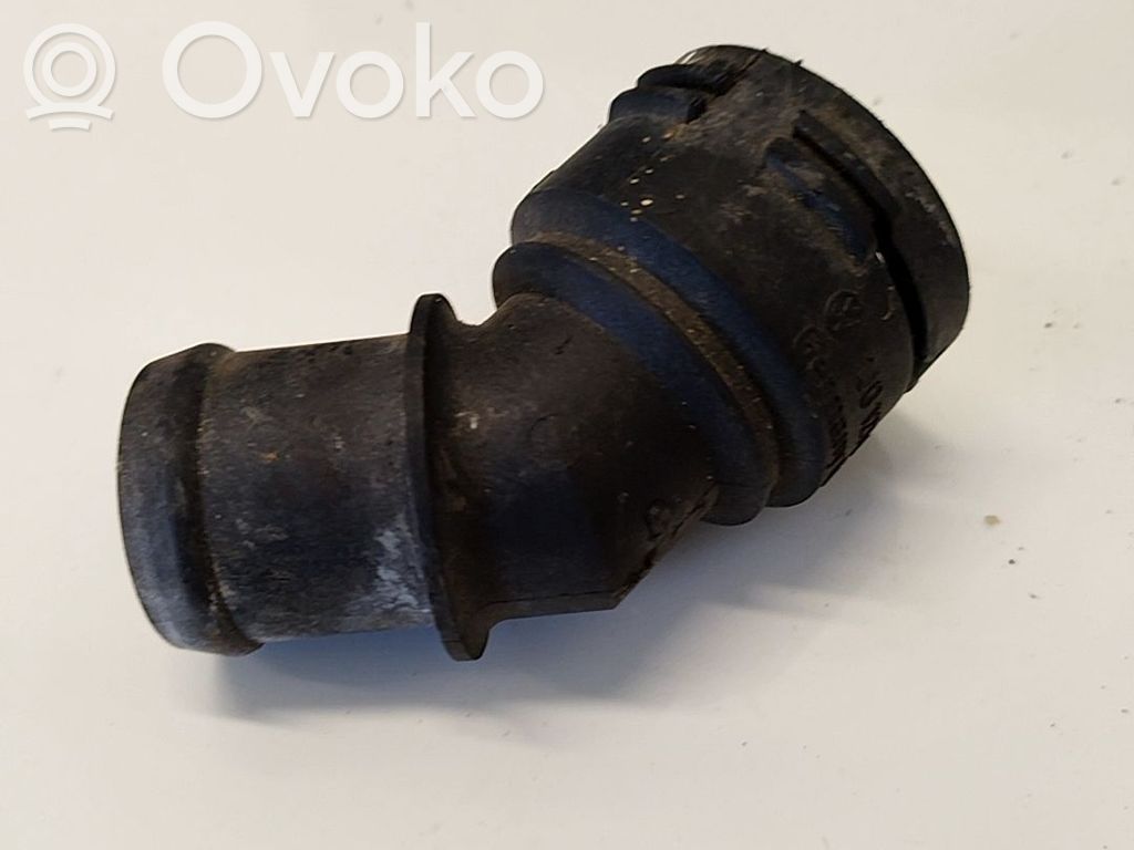 Skoda Octavia Mk1 (1U) Tubo flessibile del liquido di raffreddamento del motore