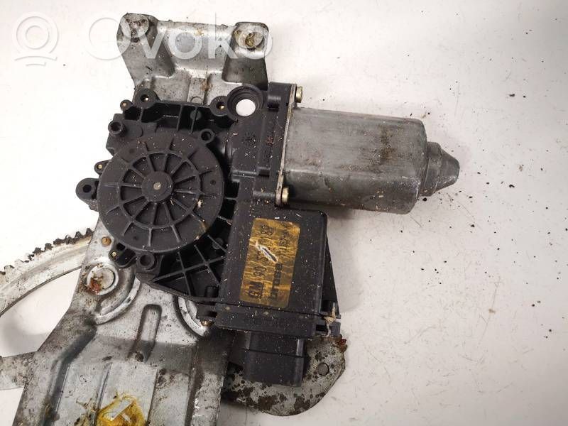 Opel Corsa B Motor del regulador de la ventanilla de la puerta delantera