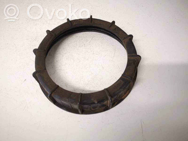 Mazda 2 Inel/piuliță fixare pompă combustibil înecată