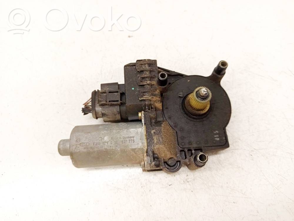 Audi A6 S6 C5 4B Motor del regulador de la ventanilla de la puerta delantera