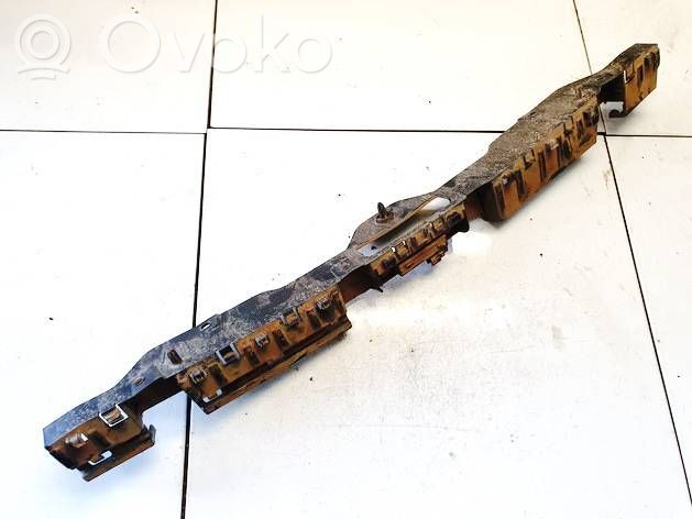 Renault Austral Staffa di rinforzo montaggio del paraurti posteriore