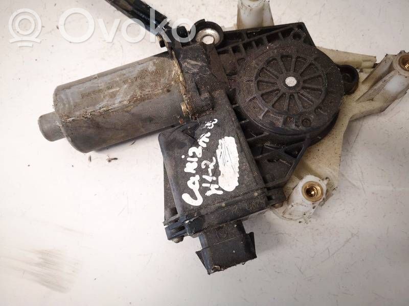 Mitsubishi Carisma Motor macara geam ușă spate 