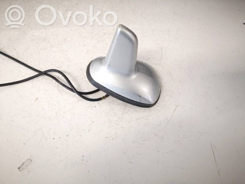 Mercedes-Benz S W221 Antena aérea GPS