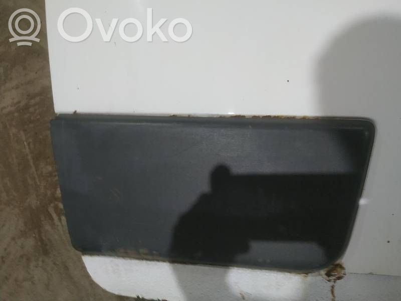 Etuoven lista (muoto)